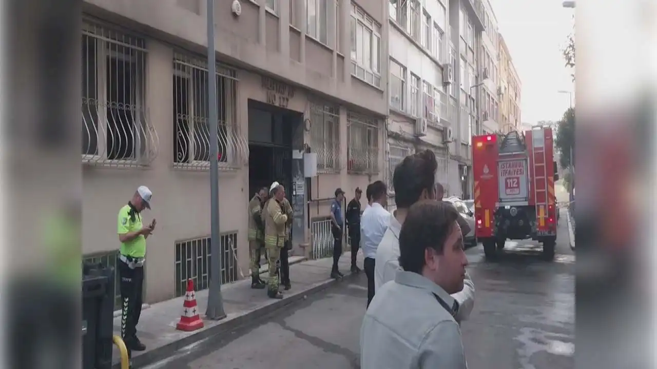 Şişli’de apartman dairesinde yangın haberinin görseli
