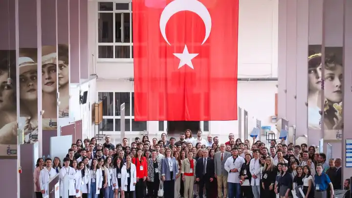 DEÜ'de gençlik sempozyumu