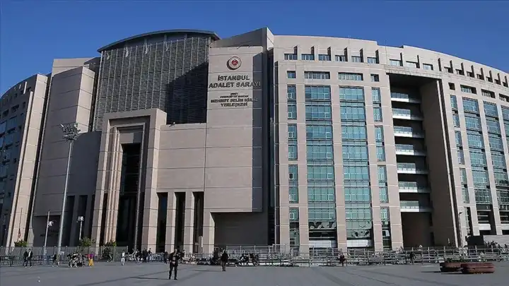 İBB'de yolsuzluk soruşturması: Üst düzey isimlere gözaltı