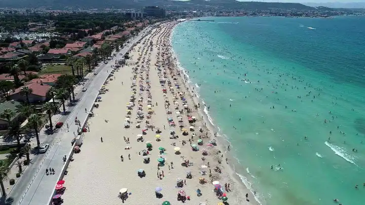 İzmir'de rezervasyonlar yüzde 90'a ulaşıyor