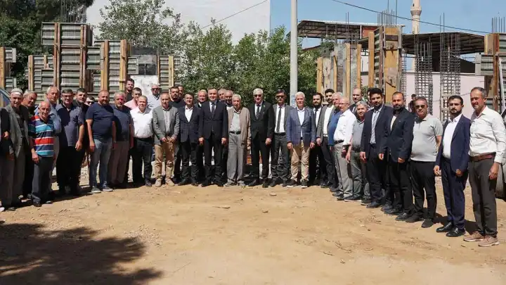 Başkan Mehmet Türkmen mahalle ziyaretlerine devam ediyor