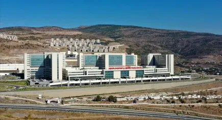 İzmir Şehir Hastanesi'nde yangın!