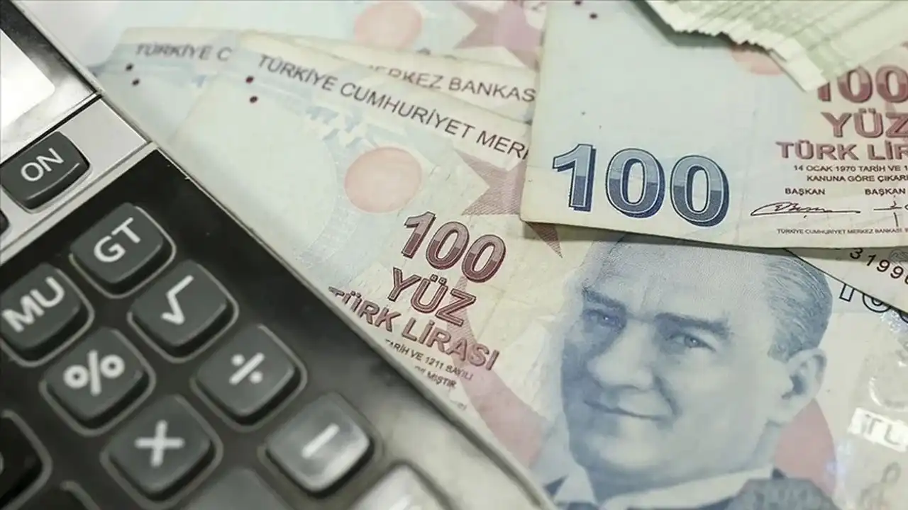 Tüm çalışanları ilgilendiriyor! İşten ayrılan işçi kıdem tazminatını alabilir: Bu şartları sağlamak yeterli haberinin görseli