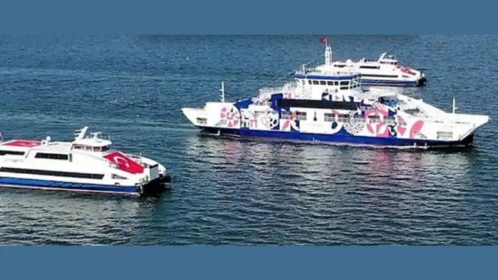 İzmir'de vapur seferleri iptal