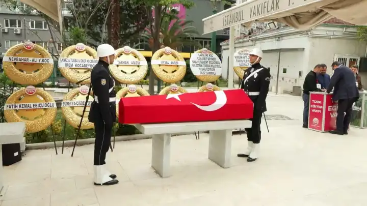 Rüşdü Saracoğlu son yolculuğuna uğurlandı