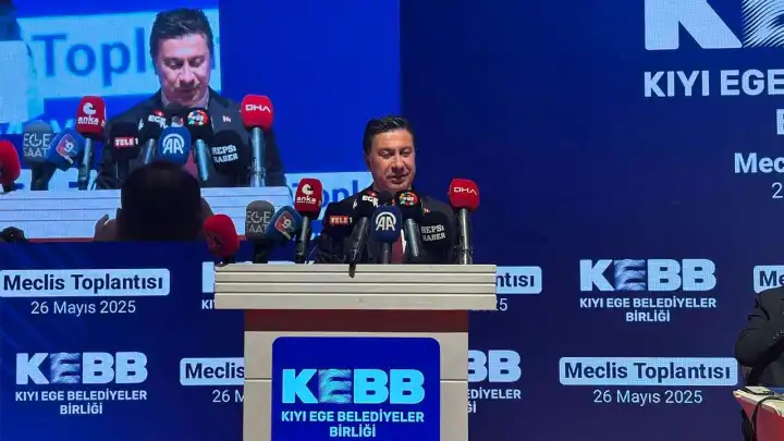 Başkan Aras’tan ‘yerel yönetimler’ eleştirisi: Dünyanın tersine gidiyoruz haberinin görseli
