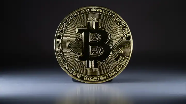 Bitcoin yeniden yükselişe geçti! haberinin görseli