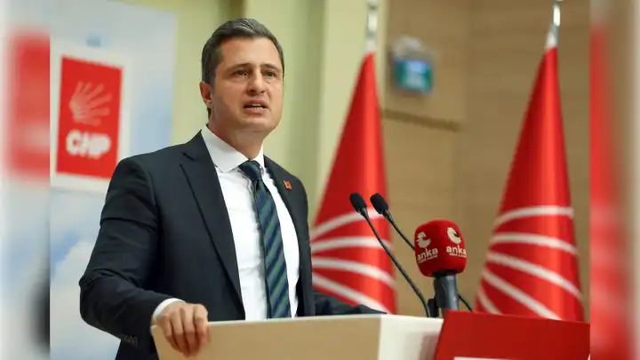 Deniz Yücel: Temmuz ara zammını söke söke alacağız haberinin görseli
