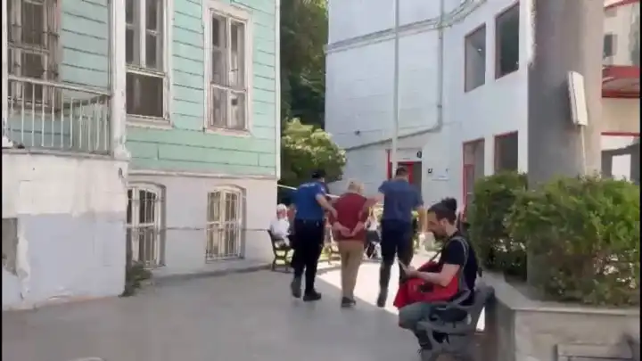 İstanbul'da sokaktaki kadınları kayda aldığı iddia edilen şüpheli serbest bırakıldı