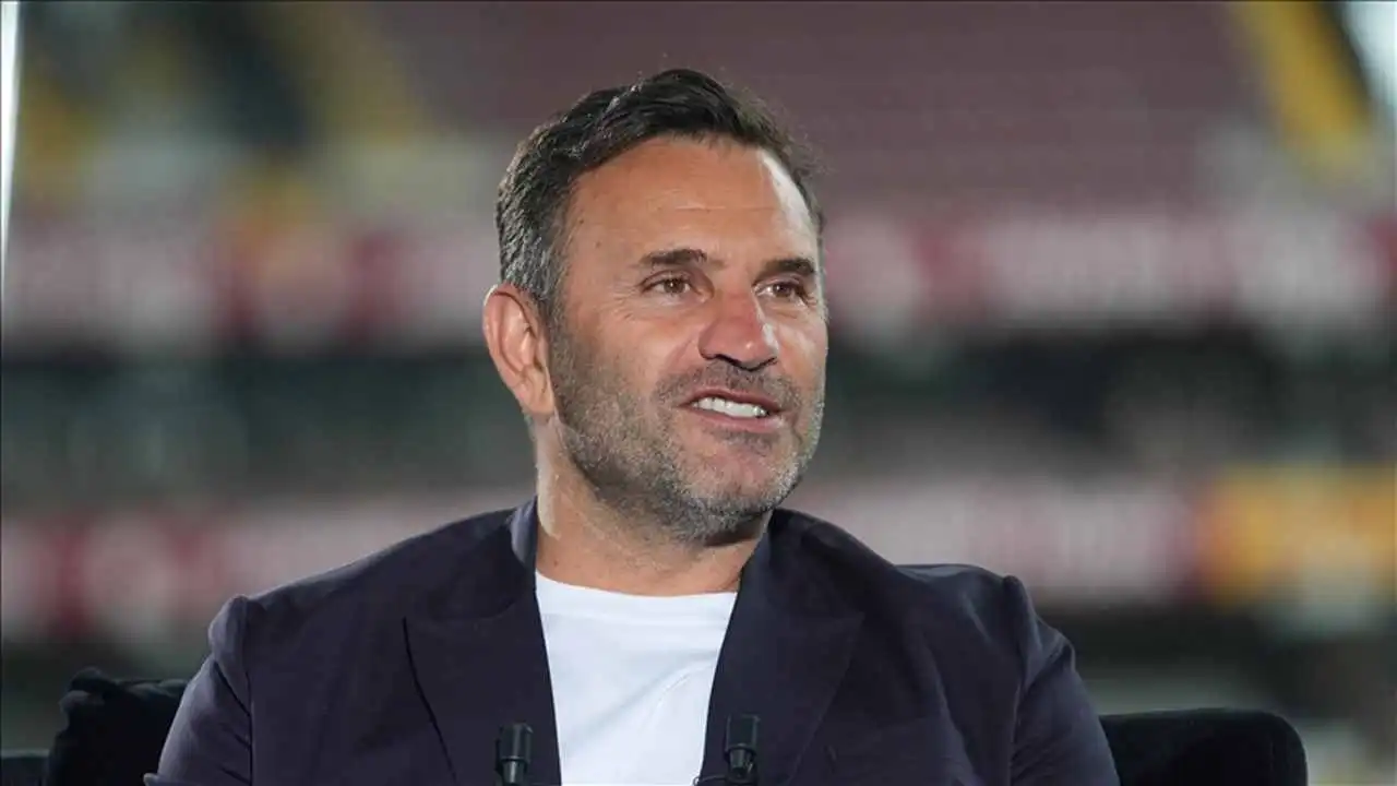 Okan Burak'tan  Mourinho'ya çarpıcı sözler:Kupayı hep stadyumda alıyorduk. Bu kez Yenikapı'da aldık haberinin görseli