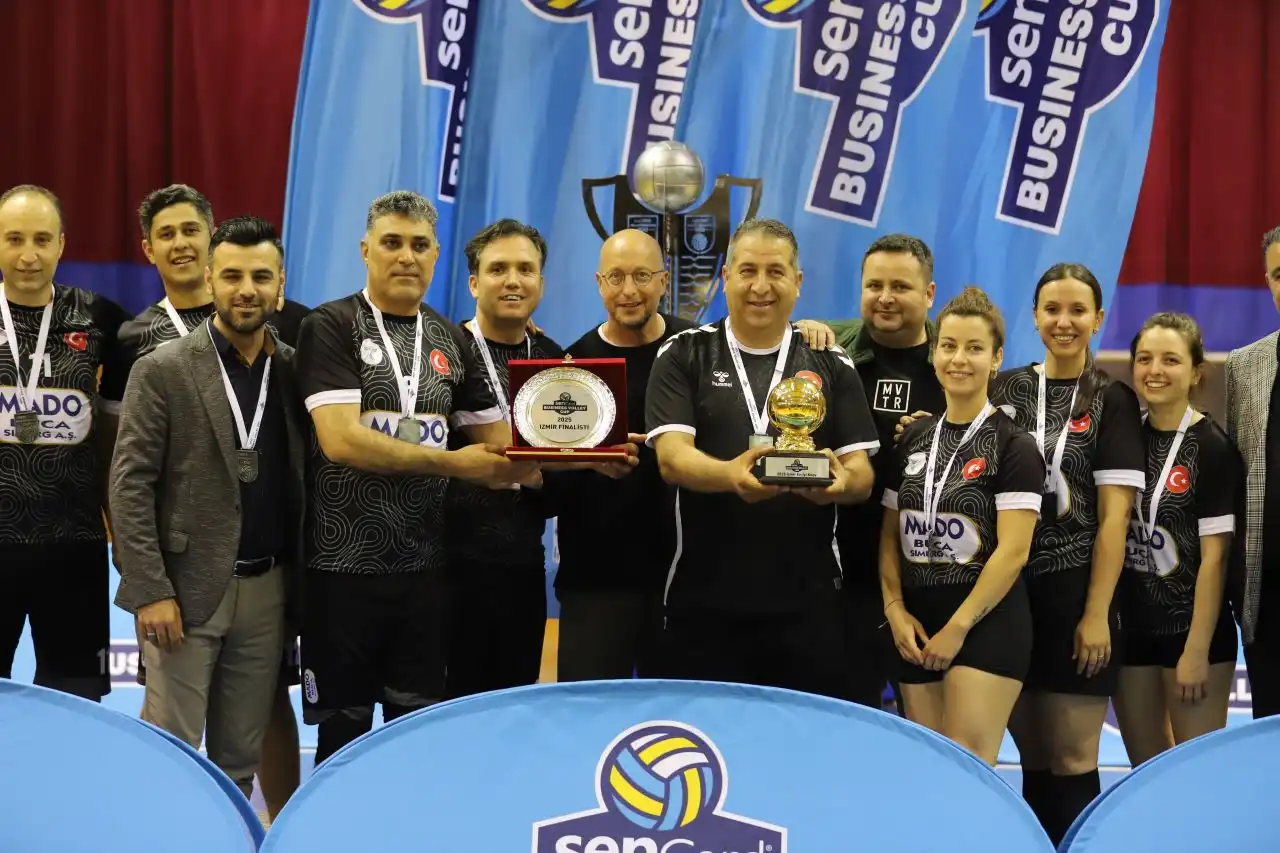 Tepecik Hastanesi Voleybol Takımı Türkiye Şampiyonası'na yükseldi haberinin görseli