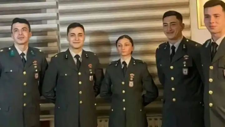 TSK'dan ihraç edilen 4 teğmen, Ankara Büyükşehir Belediyesi'nde işe başladı haberinin görseli