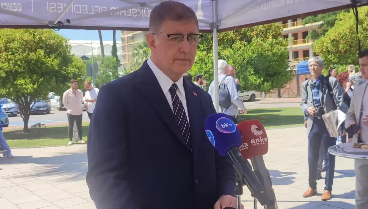 Başkan Tugay TİS sürecine ilişkin konuştu: Yüzde 38'in üstüne çıkamayız haberinin görseli