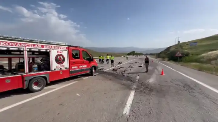 Elazığ'da kaza: TIR ile otomobil çarpıştı