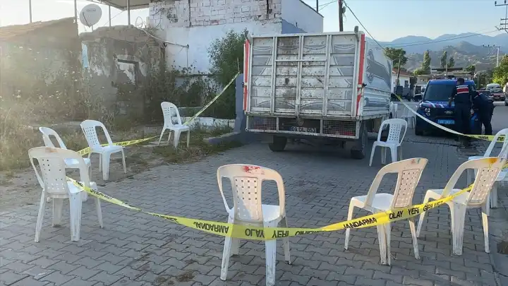 Kamyonetten düşen 4 yaşındaki çocuk hayatını kaybetti