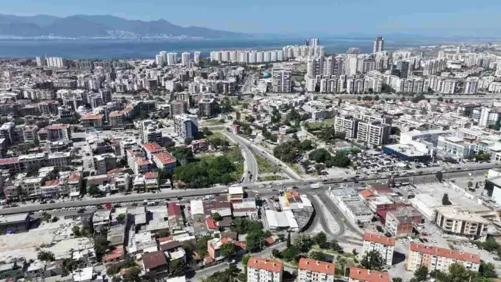 Karşıyaka’da kesintisiz ulaşım için dev yatırım: 350 metrelik yeni aks oluşturulacak