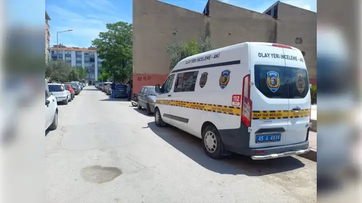 Manisa'da 85 yaşındaki kadına gasp!