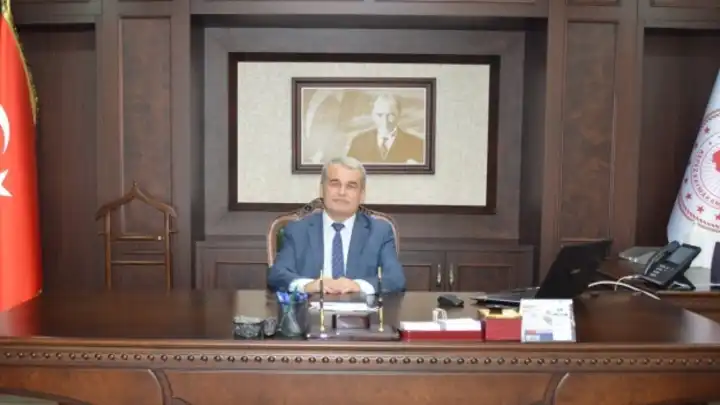 Resmi Gazete'de yayımlandı: İzmir Vali Yardımcılığı görevine atanan Nusret Şahin kimdir?