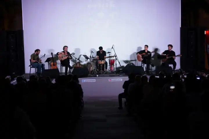 Sanathane’de ‘Eshik Ensemble’ ile etnik müzik ziyafeti