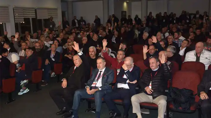 Stat yok, aday yok: Karşıyaka’da gelecek arayışı