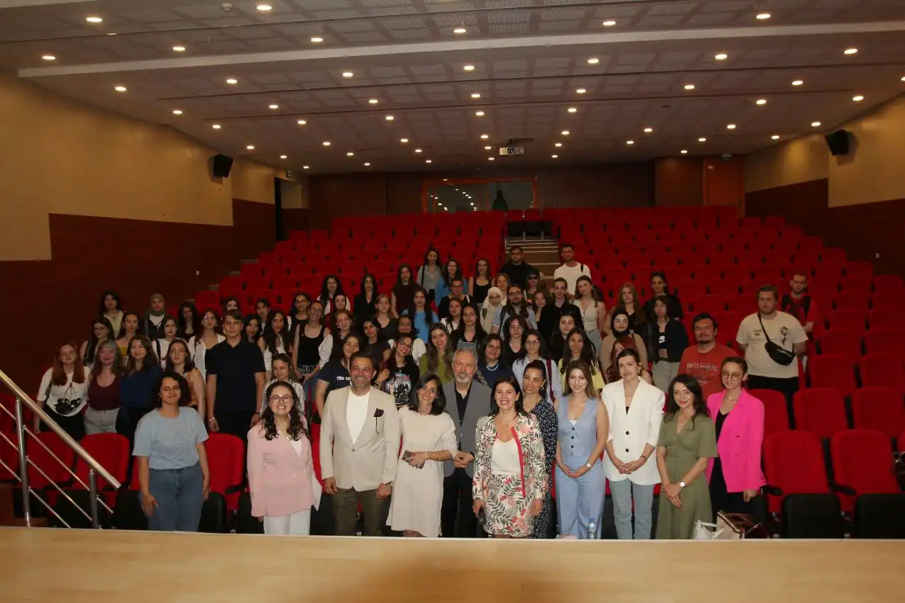 UCİM Başkanı Saadet Özkan, Ege’de deneyimlerini anlattı haberinin görseli