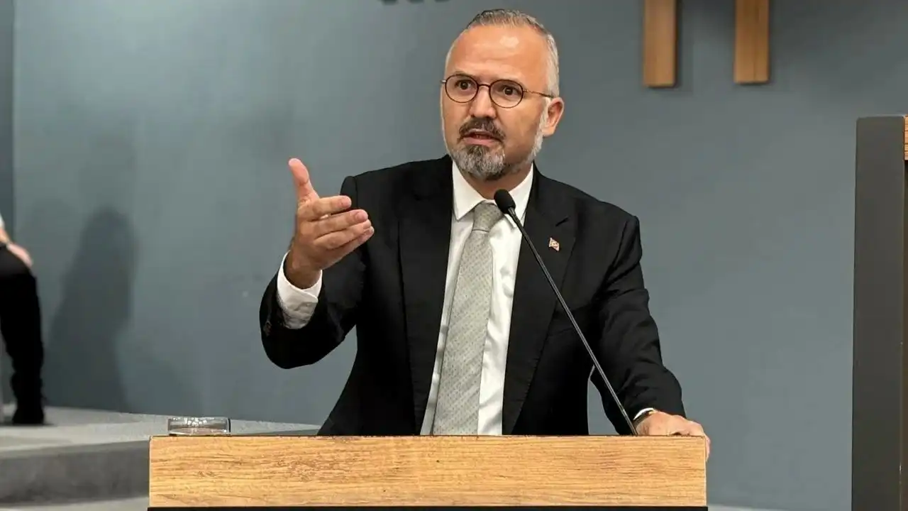 AK Partili Hakan Yıldız'dan Büyükşehir'e sert eleştiri haberinin görseli