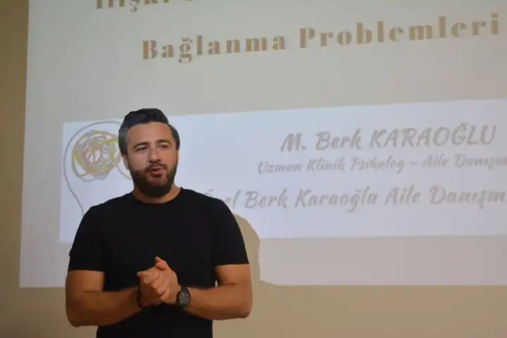Ege’de ilişki yönetimi ve bağlanma problemleri konuşuldu