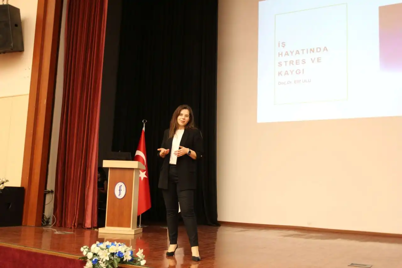 Ege’de ‘İş Yaşamında Stres ve Kaygı Yönetimi Semineri’ düzenlendi haberinin görseli