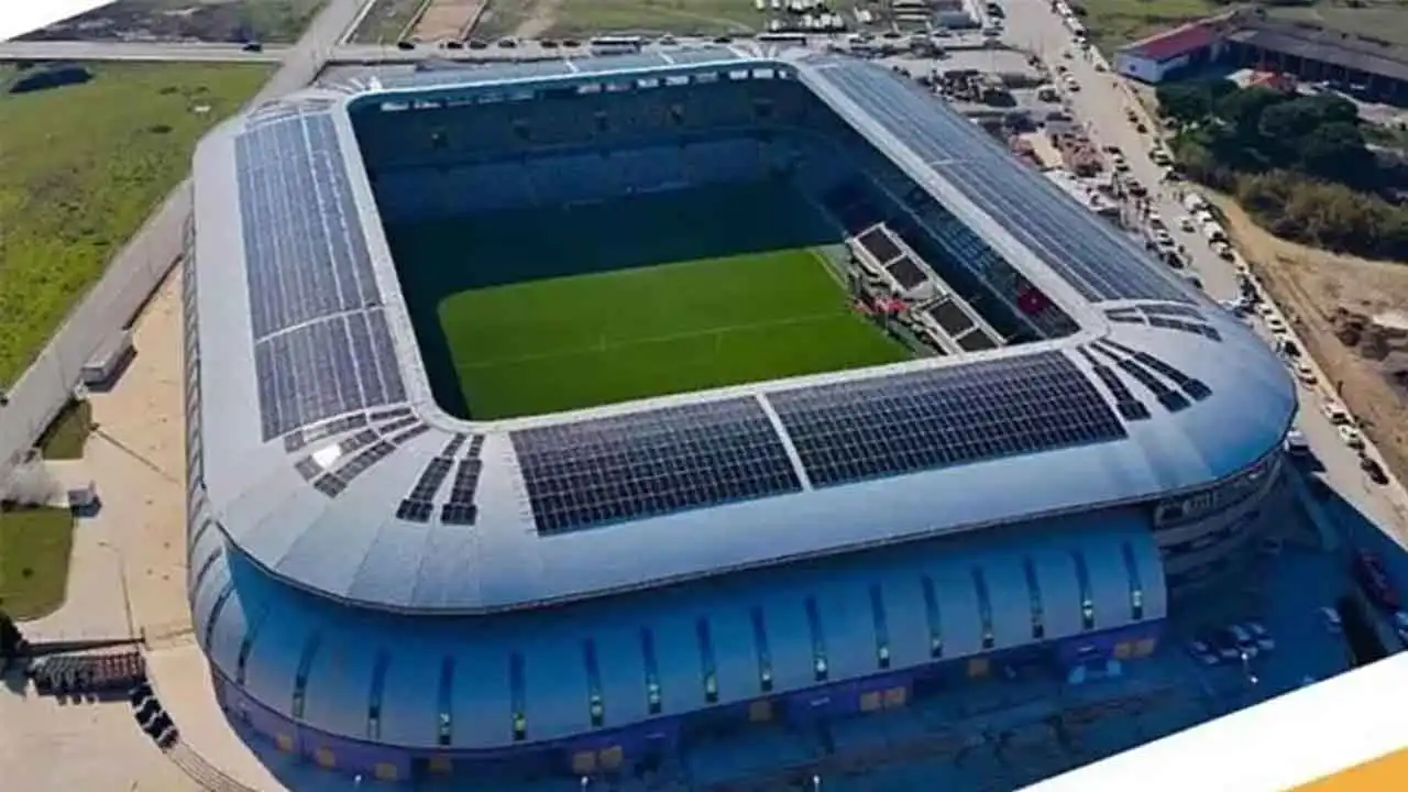 Karşıyaka stadı için vatandaşlardan imza kampanyası haberinin görseli