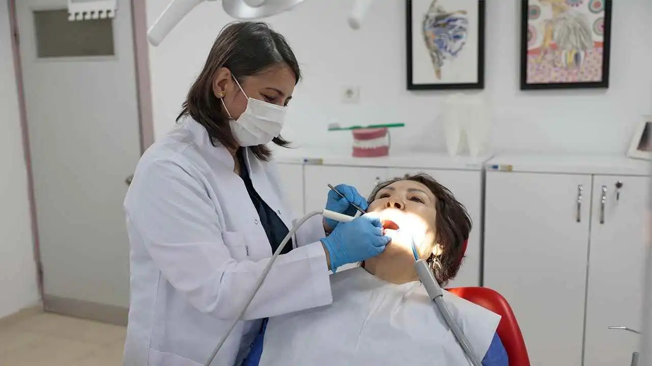 Konak’ta ücretsiz diş sağlığı hizmeti başladı haberinin görseli