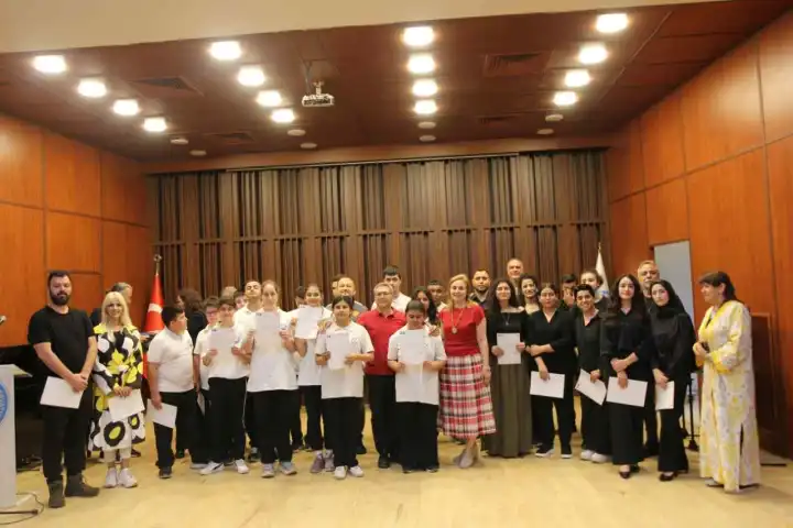 Ege Üniversitesi’nde ‘Sanat Engel Tanımaz’ etkinliği