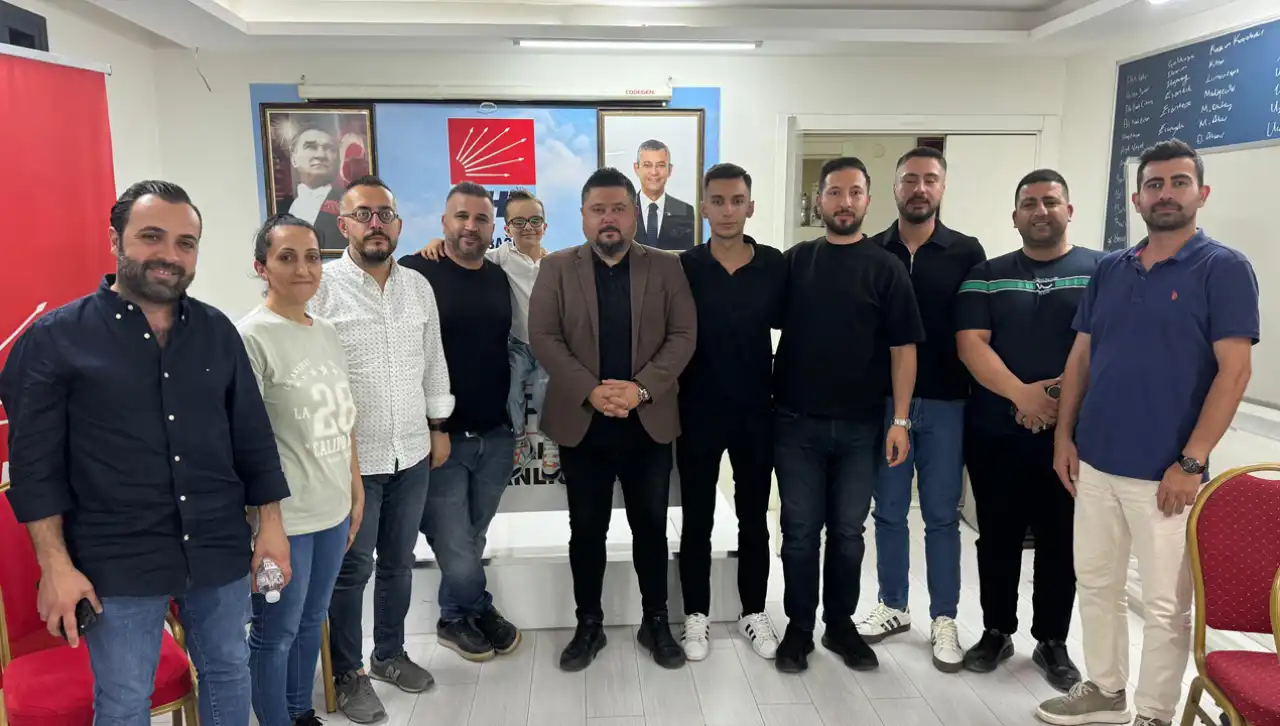 Genç işsizlik Karabağlar’da masaya yatırıldı haberinin görseli