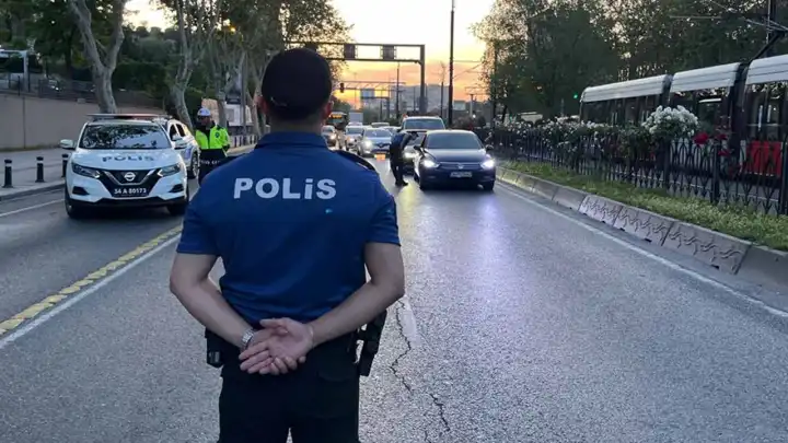 Huzur İstanbul operasyonu: Yüzlerce kişi gözaltına alındı