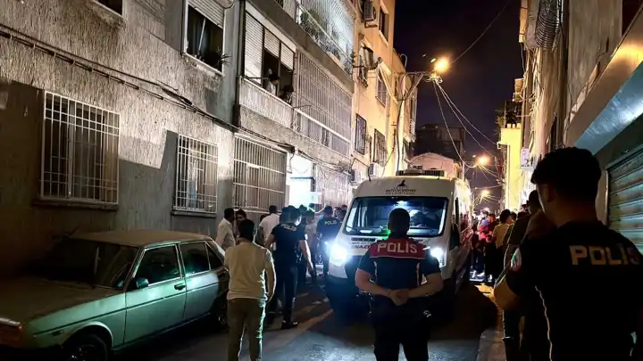 İzmir'de eşini vuran kadın tutuklandı!
