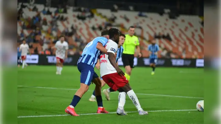 Adana Demirspor ile Gaziantep FK puanları paylaştı