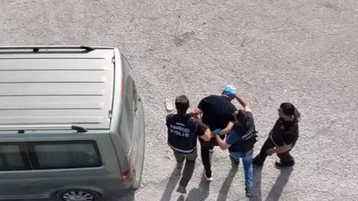 Zehir tacirlerine dev operasyon: 1 kişi tutukladı!