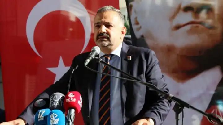 Aslanoğlu’ndan grev çağrısı: İşçilere seslendi haberinin görseli