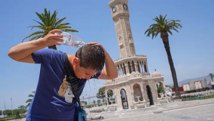 İzmirlilere uyarı: Hava 35 derece olacak!