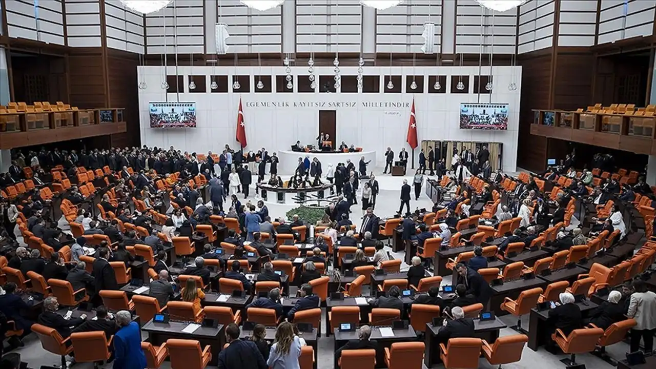 Meclis’te yeni dönem hazırlığı: Başkanlık seçimi yolda haberinin görseli