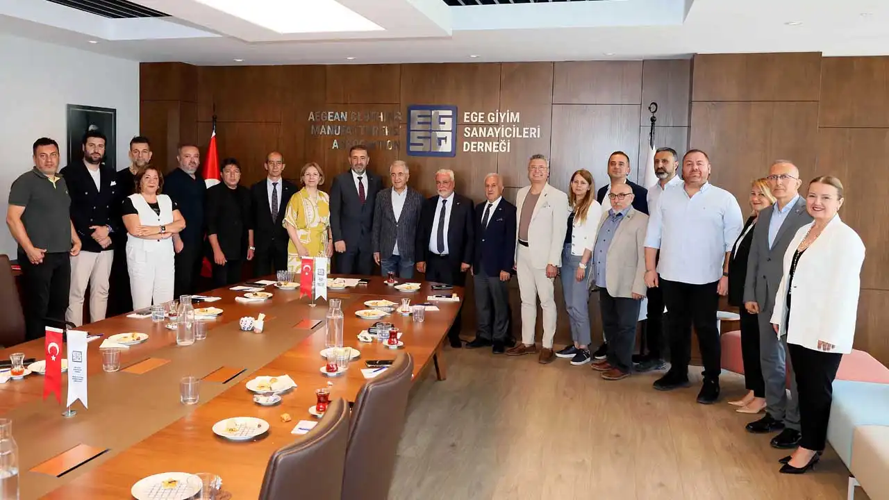 Hazır giyim sektöründe alarm zilleri: Yoğun bakımdayız haberinin görseli