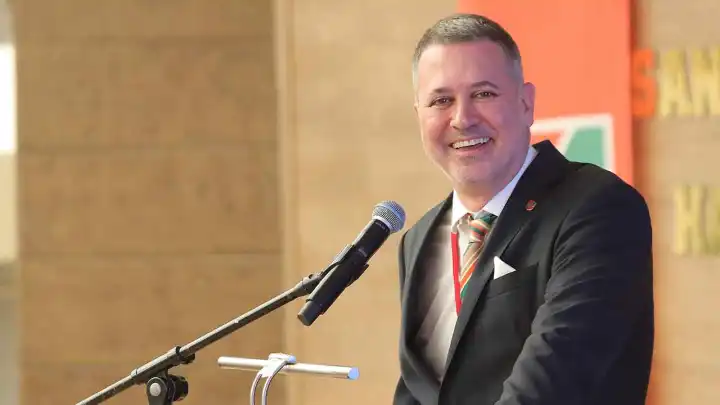 Karşıyaka’da başkan krizi: Ergüllü istifa etti! 