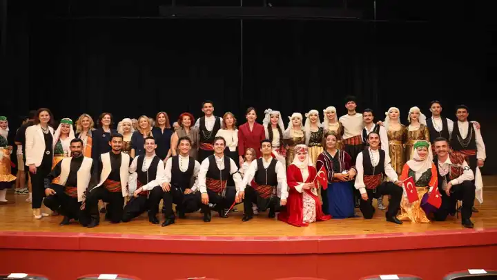 EBSO Vakfı Kadınlar Birliği’nden sanat ve eğitime destek