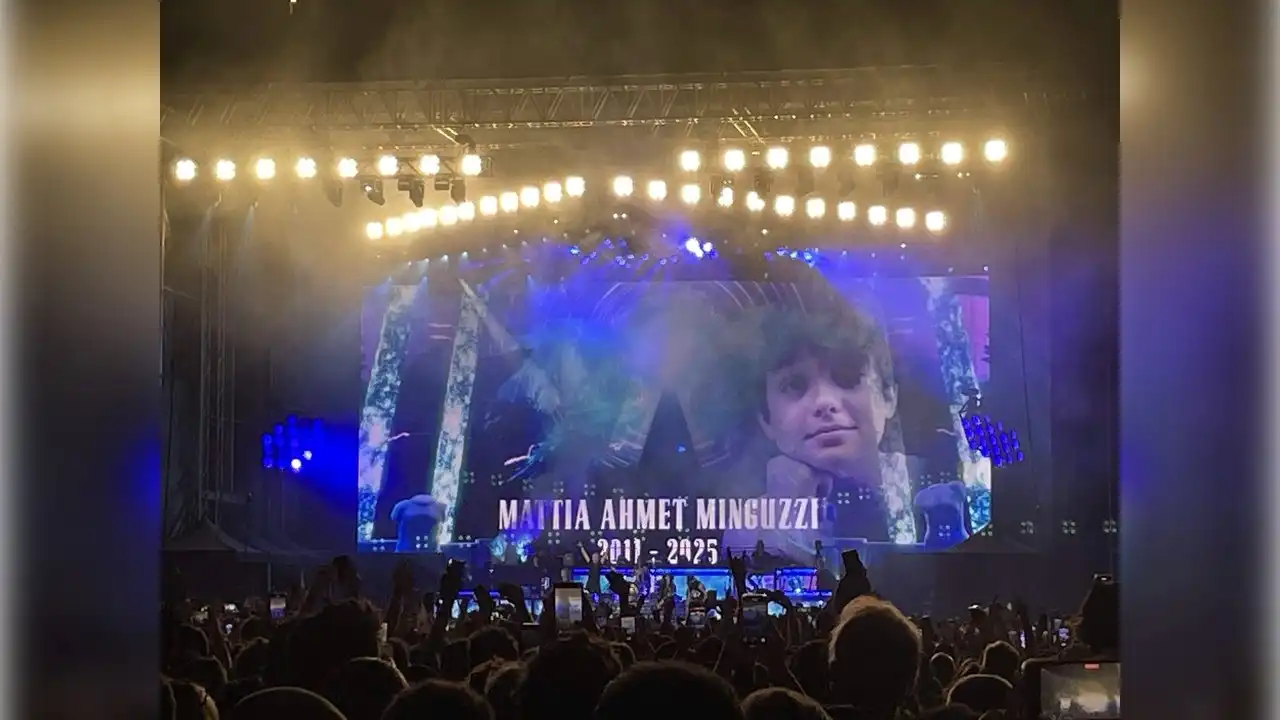 Guns N’ Roses’dan duygulandıran jest haberinin görseli