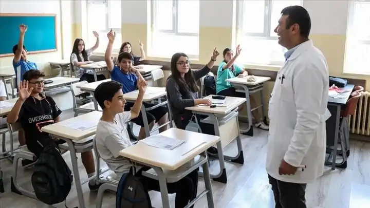 Öğretmenlere müjde: İller arası yer değiştirme sonuçları açıklandı