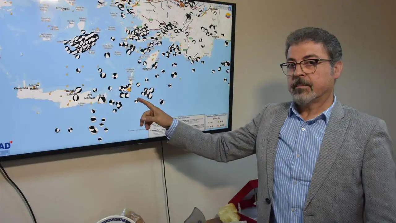 Prof. Dr. Hasan Sözbilir’den Marmaris depremi yorumu: Komşu karadaki fayları tetikleyebilir haberinin görseli