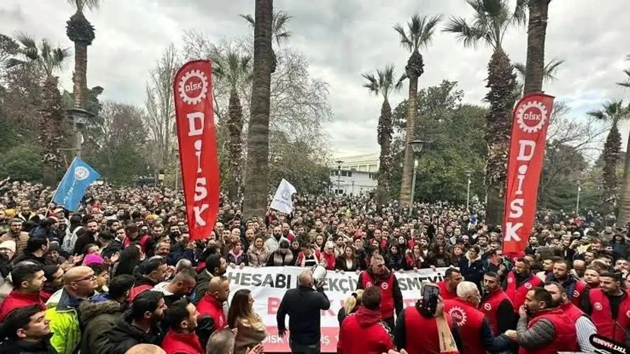 Grev bitti hizmet geri dönüyor: İZENERJİ iş başı yapacak haberinin görseli