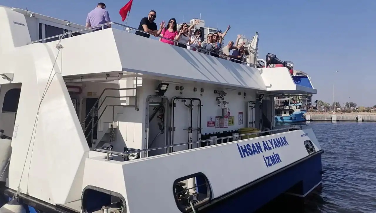 İZDENİZ’den bayramı müjdesi haberinin görseli