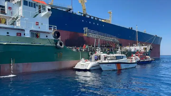 Çanakkale’de denizi kirleten tankere 8 milyon liralık ceza