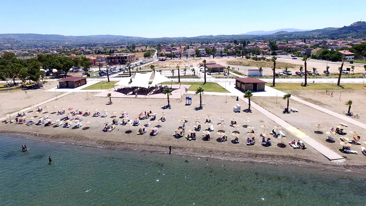 Tatil cenneti Urla’nın beach clubları haberinin görseli