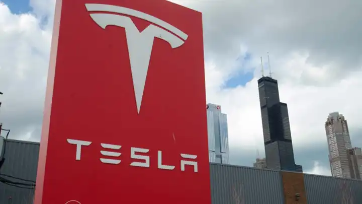 Tesla hisselerinde düşüş